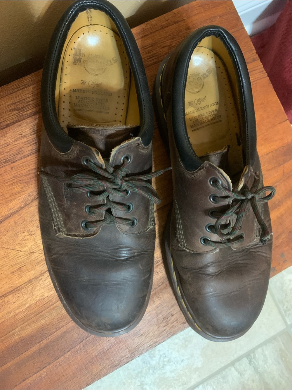 Dr. MARTEN’S  Brown Leather Derby Shoes with Yellow Stitching size 11 UK - Picture 3 of 9